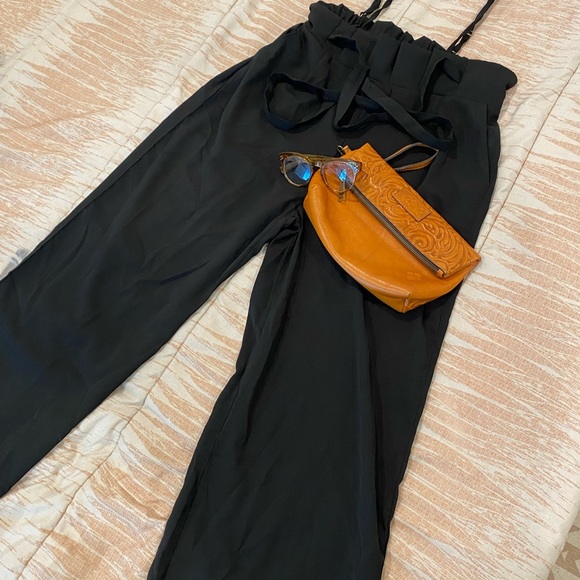 Black slacks - Picture 1 of 3